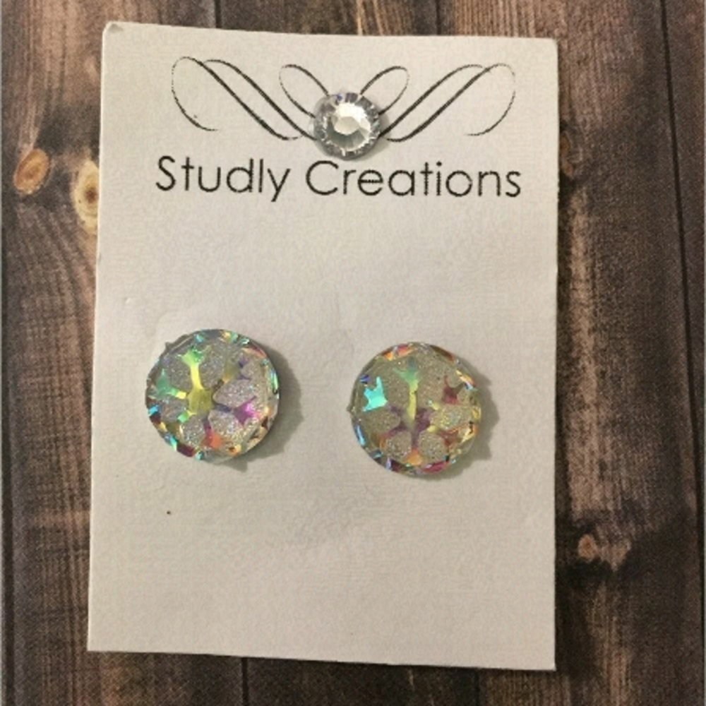 Studlycreations snowflake stud earrings